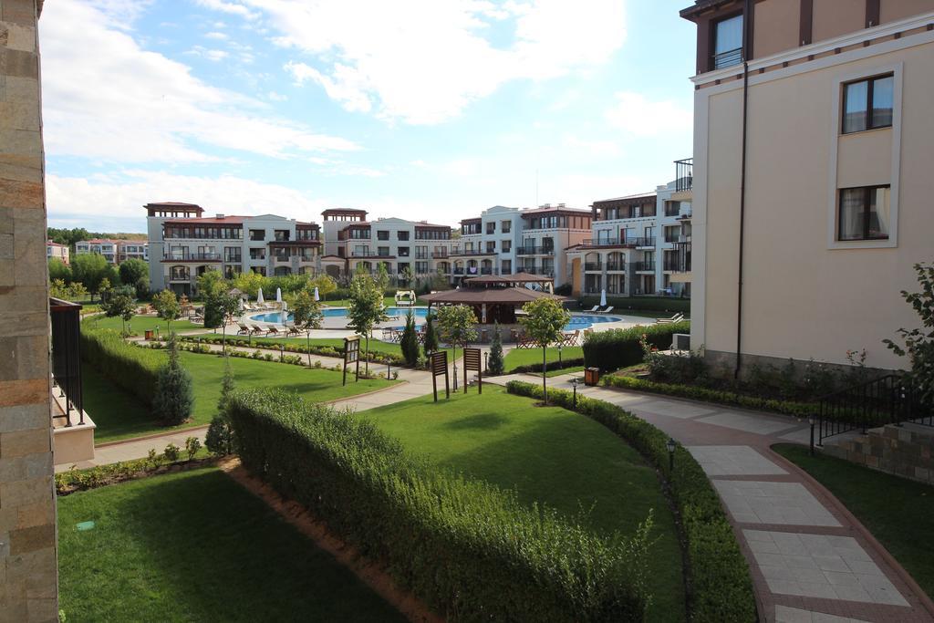 Menada Kavaci Sozopol Apartments Esterno foto