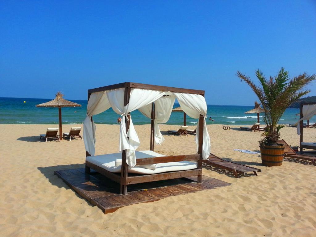 Menada Kavaci Sozopol Apartments Esterno foto