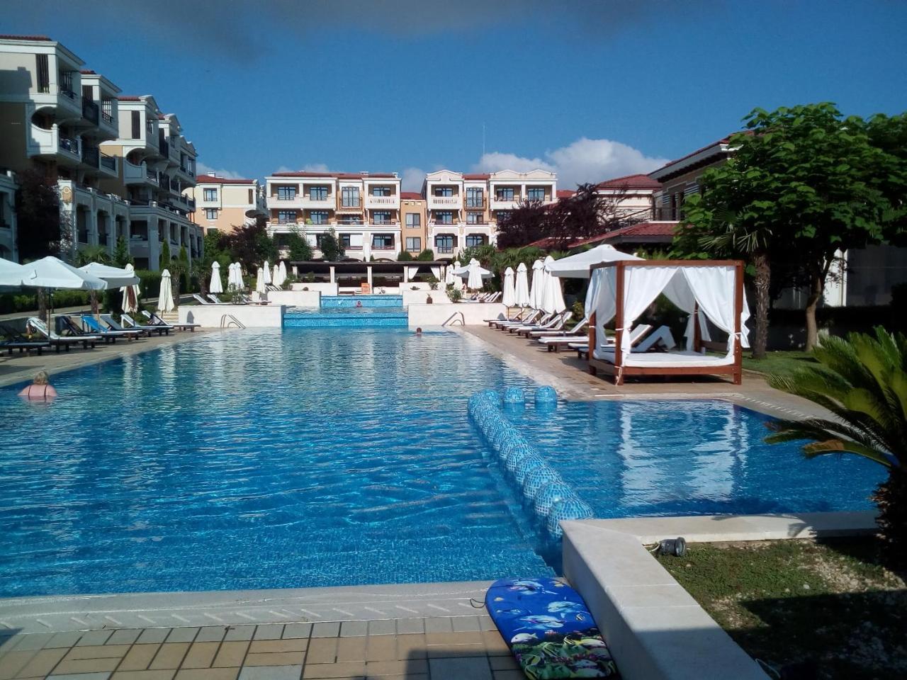 Menada Kavaci Sozopol Apartments Esterno foto